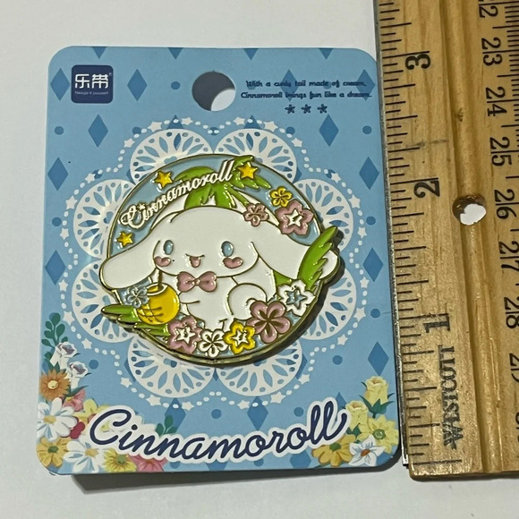 Sanrio Cinnamoroll Enamel Pin - Picture 5 of 5